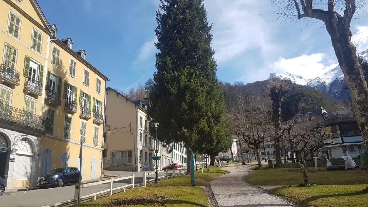 Vaste Appartement, Lumineux, 8 Couchages Eaux-Bonnes Dış mekan fotoğraf